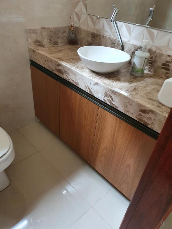 Chale De Campo Em Condominio Fechado 바나네이라스 외부 사진