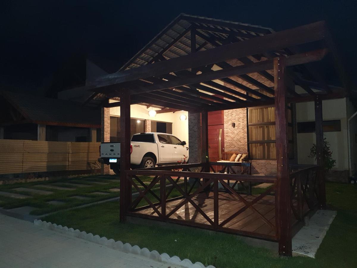 Chale De Campo Em Condominio Fechado 바나네이라스 외부 사진